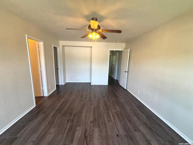 136 Hampton Way, Boerne, TX 78006