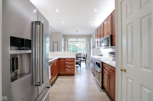 7649 Stones River Court, Indianapolis, IN 46259