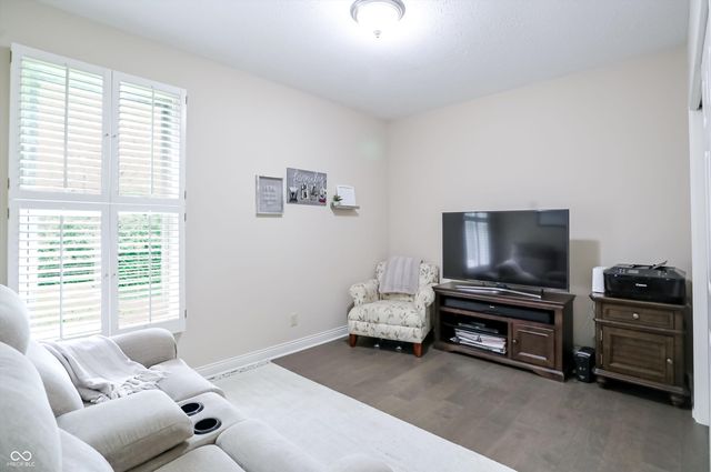 7649 Stones River Court, Indianapolis, IN 46259