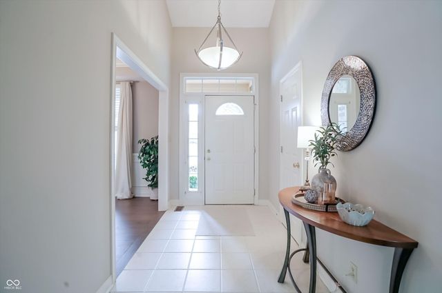 7649 Stones River Court, Indianapolis, IN 46259