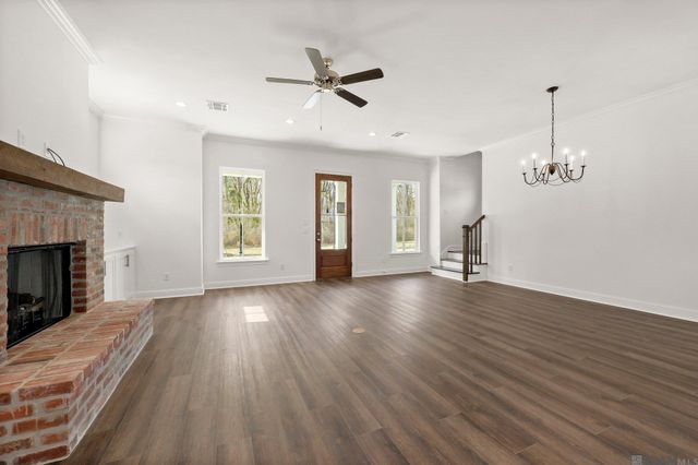 3831 District St, Zachary, LA 70791