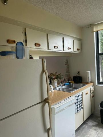 955 Egret Circle 411, Delray Beach, FL 33444