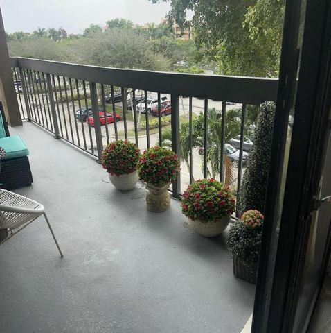 955 Egret Circle 411, Delray Beach, FL 33444