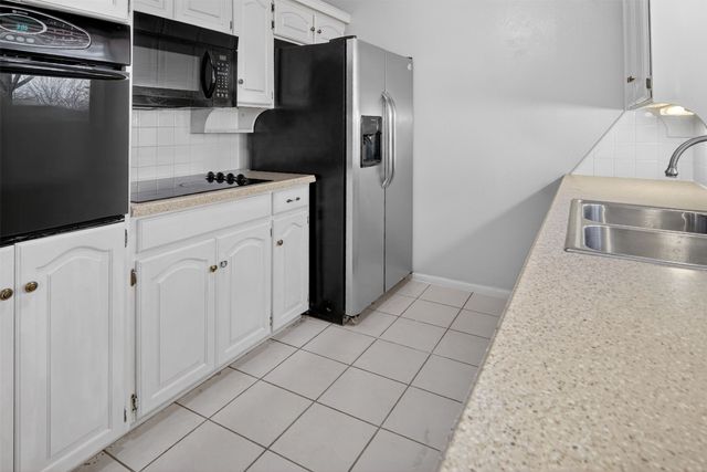 1703 Lamar Street, Mineral Wells, TX 76067