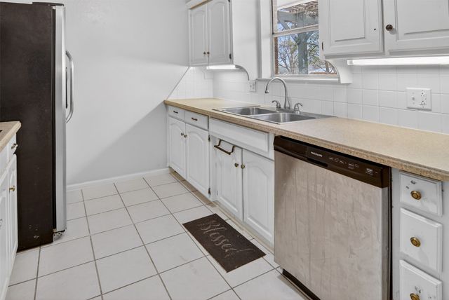 1703 Lamar Street, Mineral Wells, TX 76067