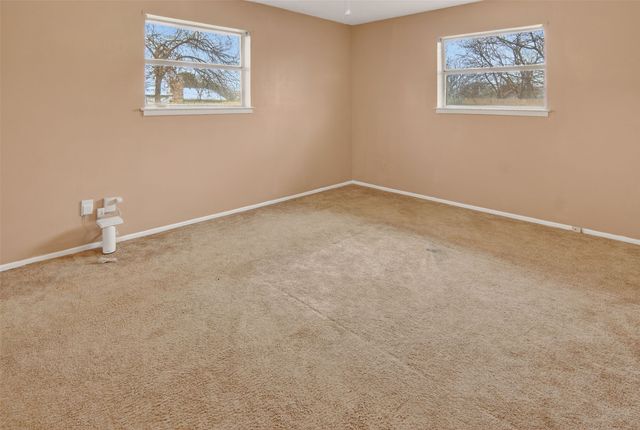 1703 Lamar Street, Mineral Wells, TX 76067