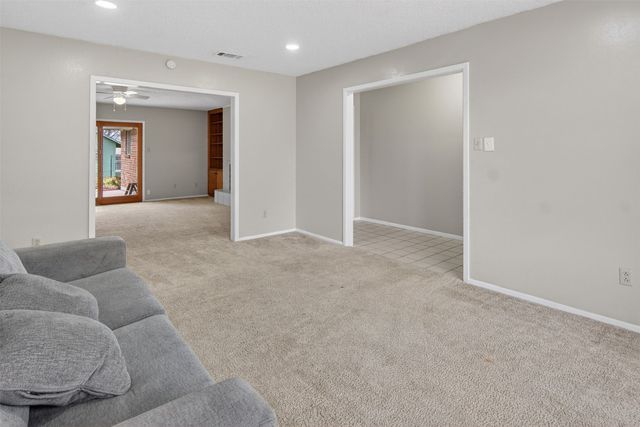 1703 Lamar Street, Mineral Wells, TX 76067