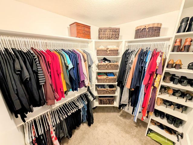 7480 Maynooth Drive, Dublin, OH 43017