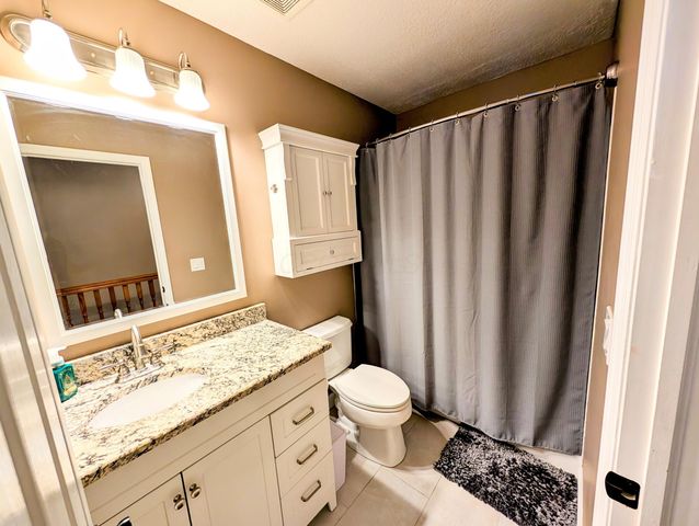 7480 Maynooth Drive, Dublin, OH 43017