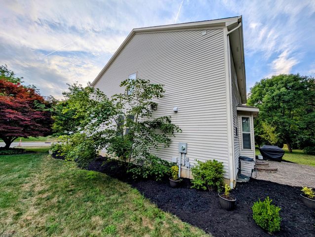 7480 Maynooth Drive, Dublin, OH 43017