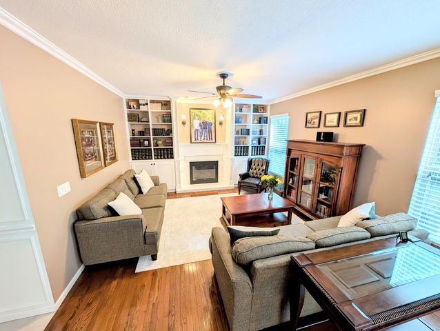 7480 Maynooth Drive, Dublin, OH 43017