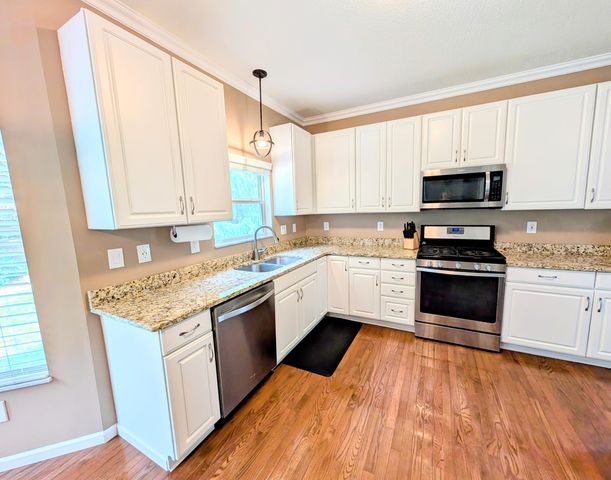 7480 Maynooth Drive, Dublin, OH 43017