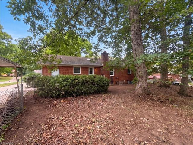 505 Leawood Drive, Greensboro, NC 27410