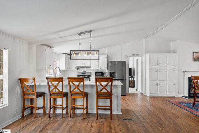 121 Wild Fern Road, Seneca, SC 29678