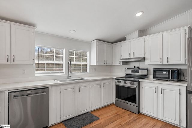 121 Wild Fern Road, Seneca, SC 29678