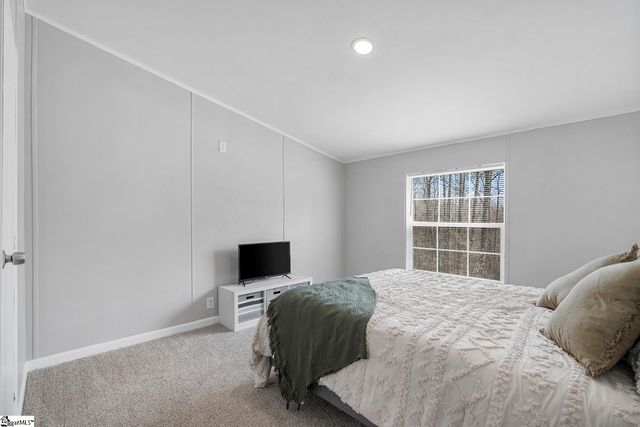 121 Wild Fern Road, Seneca, SC 29678