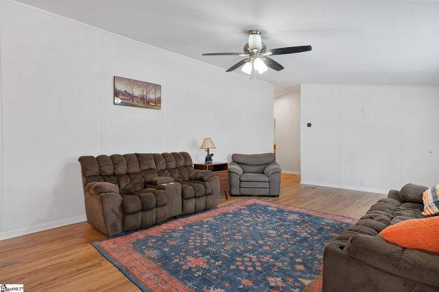 121 Wild Fern Road, Seneca, SC 29678