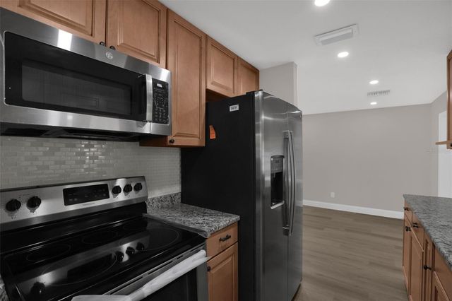 518 LAVON DRIVE, Altamonte Springs, FL 32701