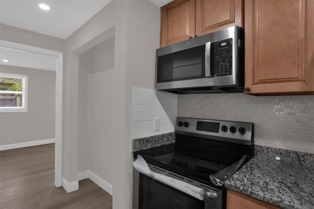 518 LAVON DRIVE, Altamonte Springs, FL 32701