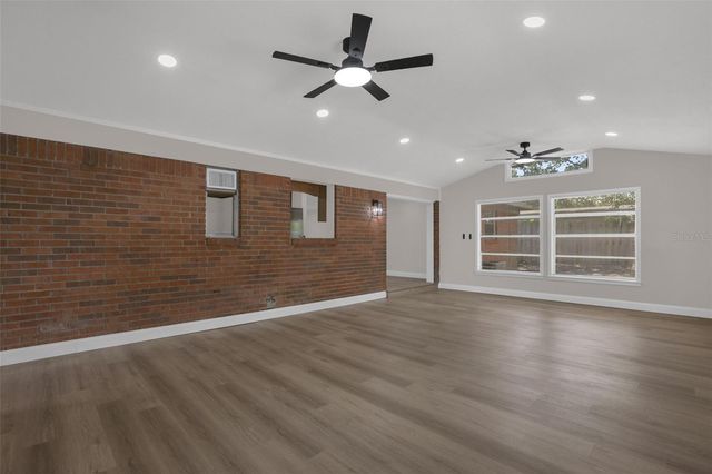 518 LAVON DRIVE, Altamonte Springs, FL 32701