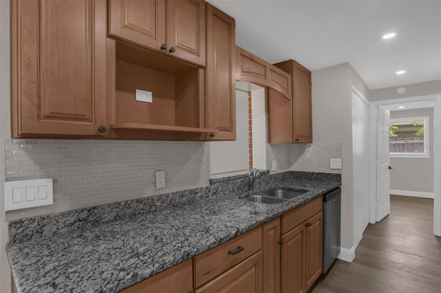 518 LAVON DRIVE, Altamonte Springs, FL 32701