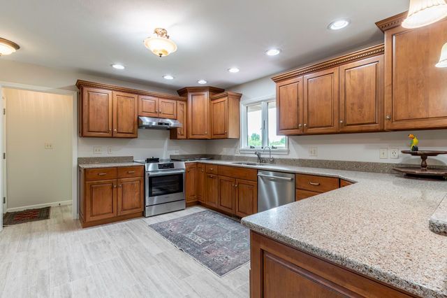 1850 N State Rd 827, Angola, IN 46703