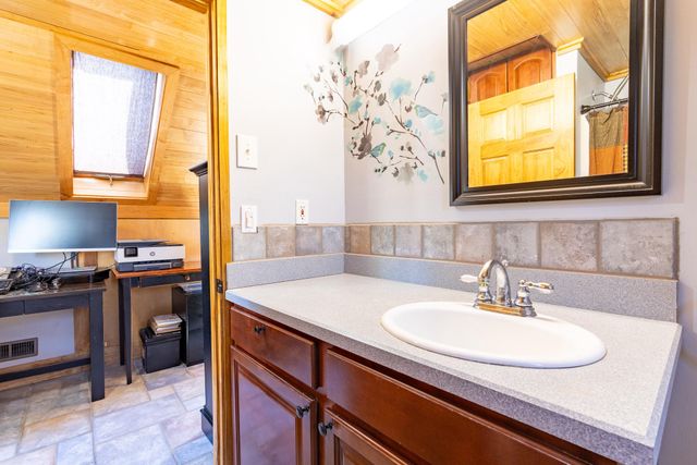144 S PARK DR, Earleville, MD 21919