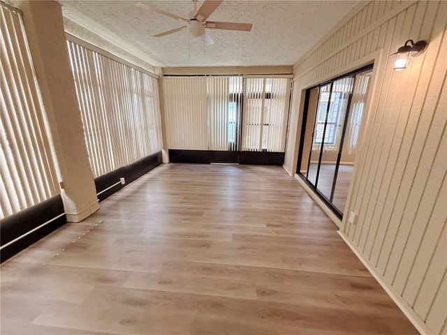 562 BELLTOWER AVENUE 220, Deltona, FL 32725