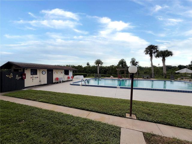 562 BELLTOWER AVENUE 220, Deltona, FL 32725