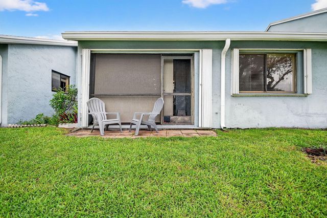 3981 Island Club Circle W, Lake Worth, FL 33462