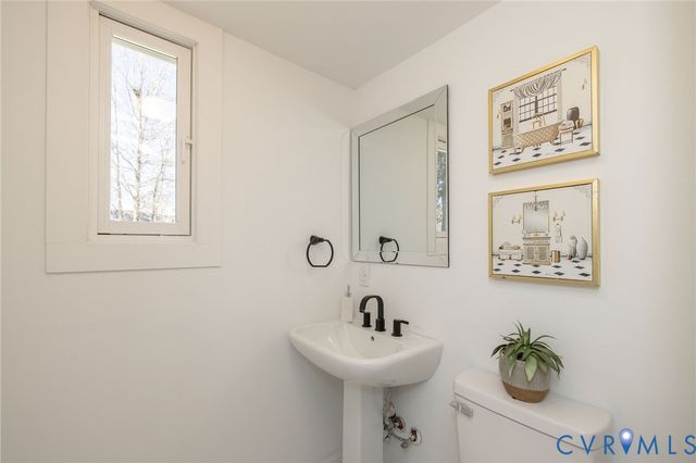 1128 Palm St, Hopewell, VA 23860