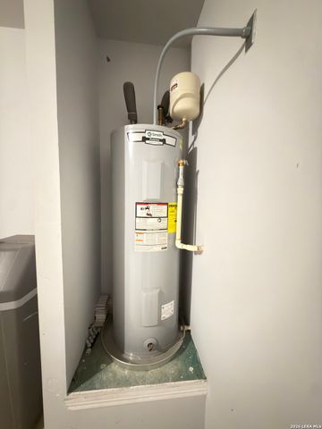 4643 Via Sonoma, Converse, TX 78109