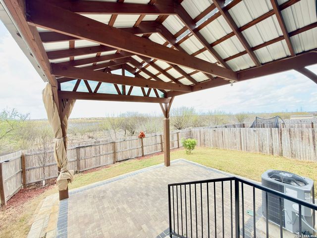 4643 Via Sonoma, Converse, TX 78109