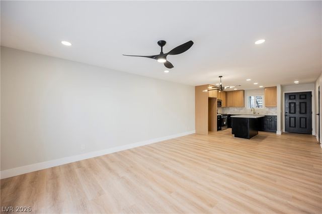 1676 Jupiter Court A, Las Vegas, NV 89119