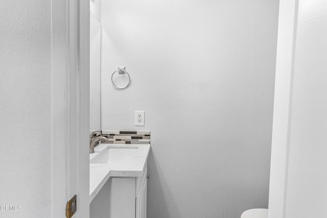 3634 Kalsman Drive 4, Los Angeles, CA 90016