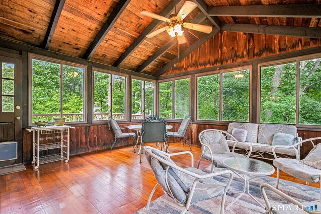 14 Chipping Lane, Norwalk, CT 06854