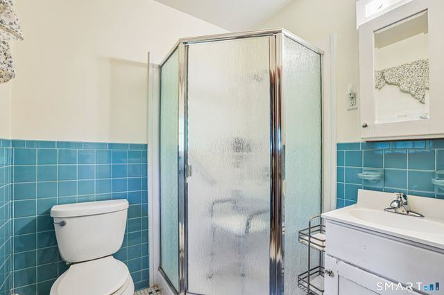 14 Chipping Lane, Norwalk, CT 06854