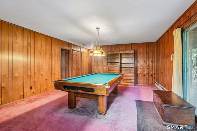 14 Chipping Lane, Norwalk, CT 06854