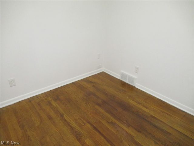 330 Paul Street, Bedford, OH 44146