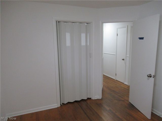 330 Paul Street, Bedford, OH 44146