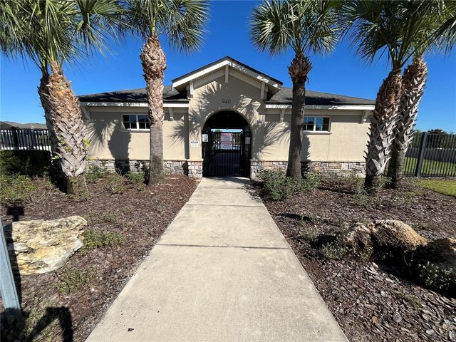 421 DISA DR., Davenport, FL 33837