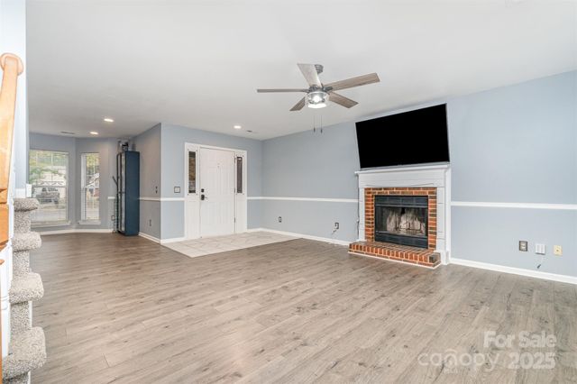 11136 Scrimshaw Lane, Charlotte, NC 28215