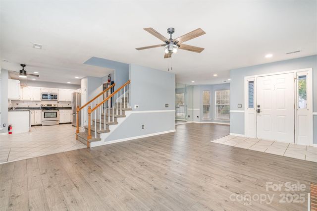 11136 Scrimshaw Lane, Charlotte, NC 28215