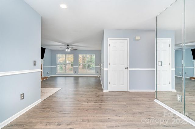 11136 Scrimshaw Lane, Charlotte, NC 28215