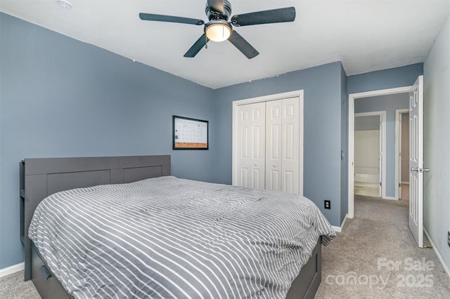 11136 Scrimshaw Lane, Charlotte, NC 28215