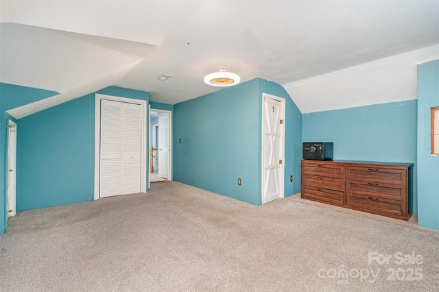 11136 Scrimshaw Lane, Charlotte, NC 28215