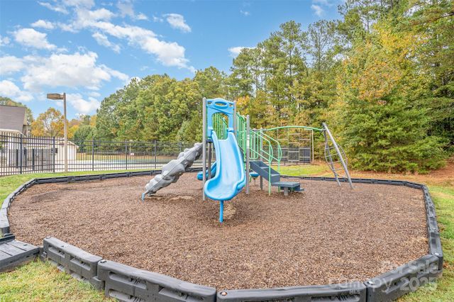 11136 Scrimshaw Lane, Charlotte, NC 28215