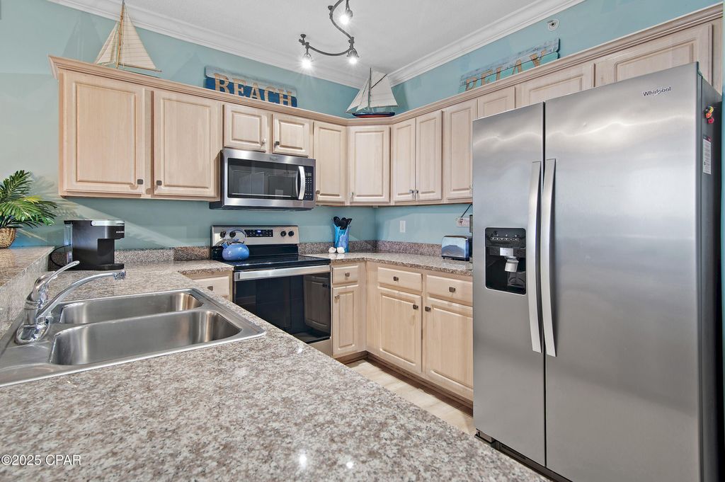 Image 14 of property listing at 17545 Front Beach 1104, Panama City Beach, FL 32413