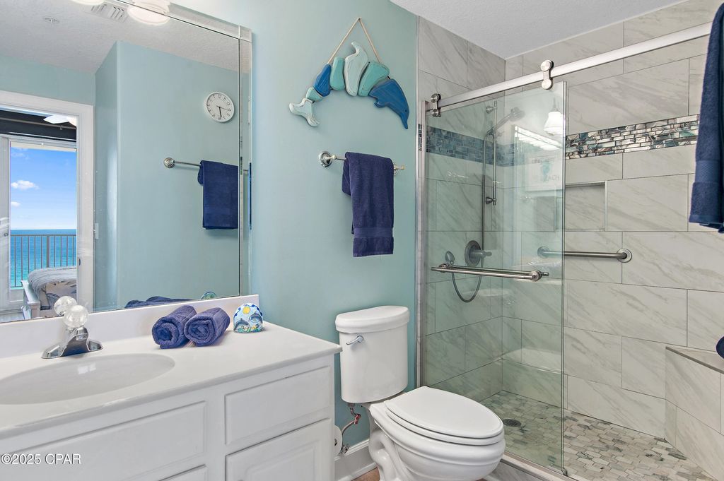 Image 3 of property listing at 17545 Front Beach 1104, Panama City Beach, FL 32413