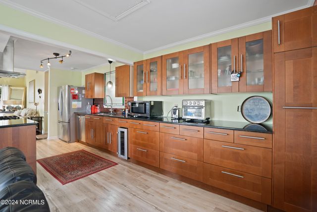 5802 E Yacht Drive, Oak Island, NC 28465